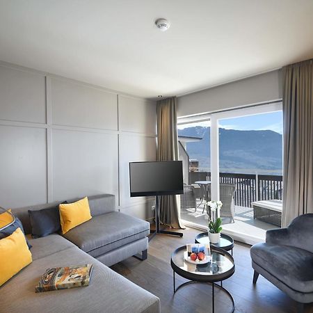 Hotel Patrizia ティローロ エクステリア 写真