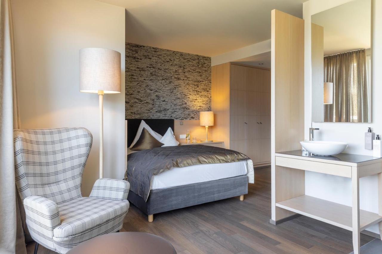 Hotel Patrizia ティローロ エクステリア 写真