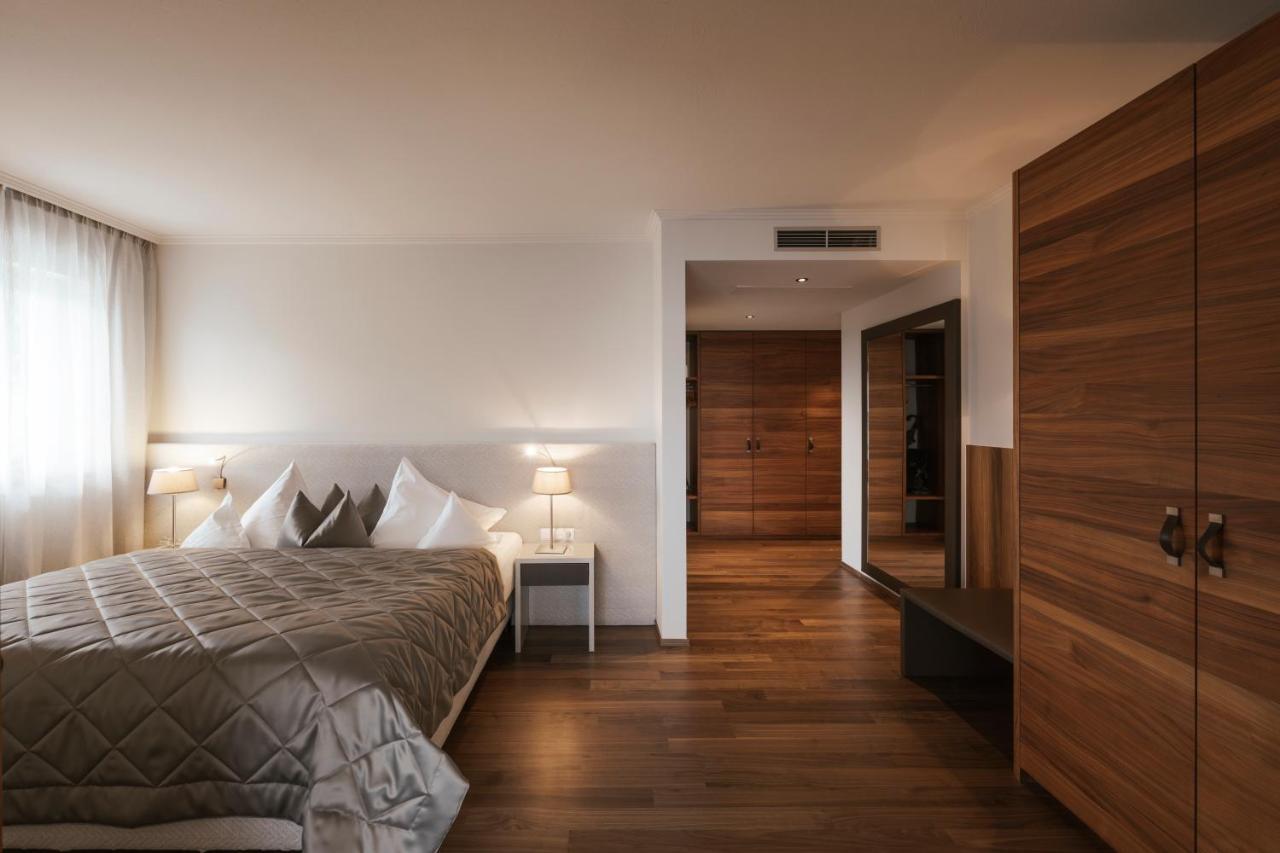 Hotel Patrizia ティローロ エクステリア 写真